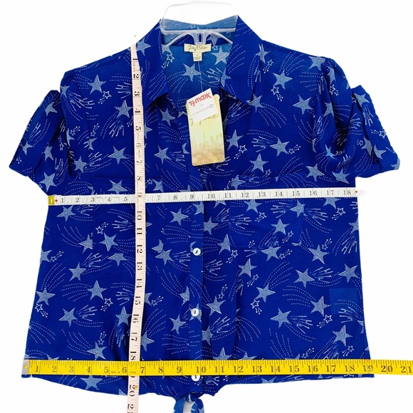 Cropped & Sheer Shooting Star Blouse - Picture 7 of 10